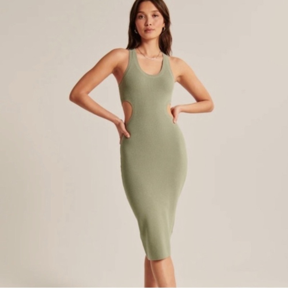Abercrombie & Fitch | Knit sage/olive green cutout midi dress